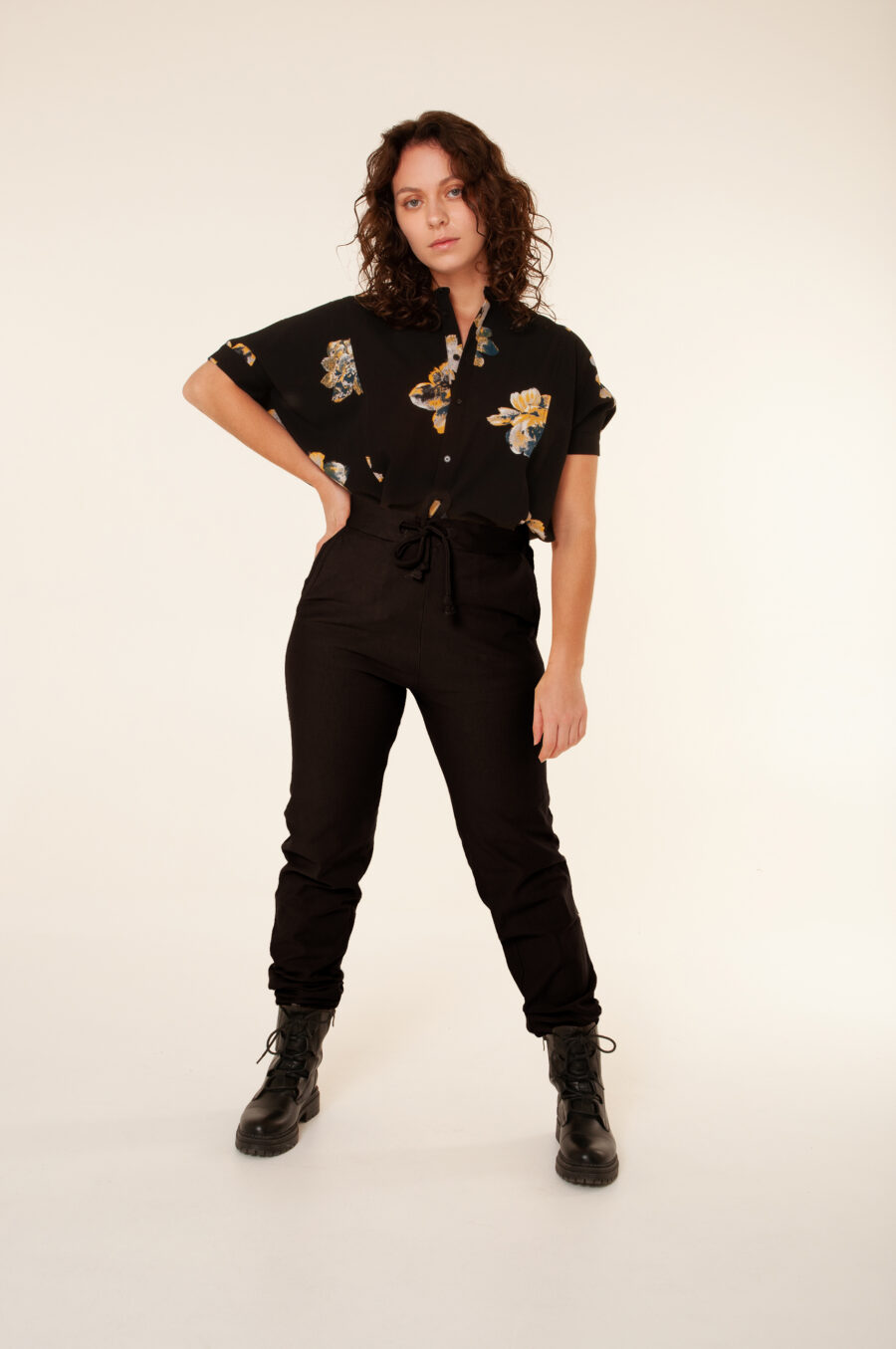 bequeme fair fashion jogginghose in schwarz